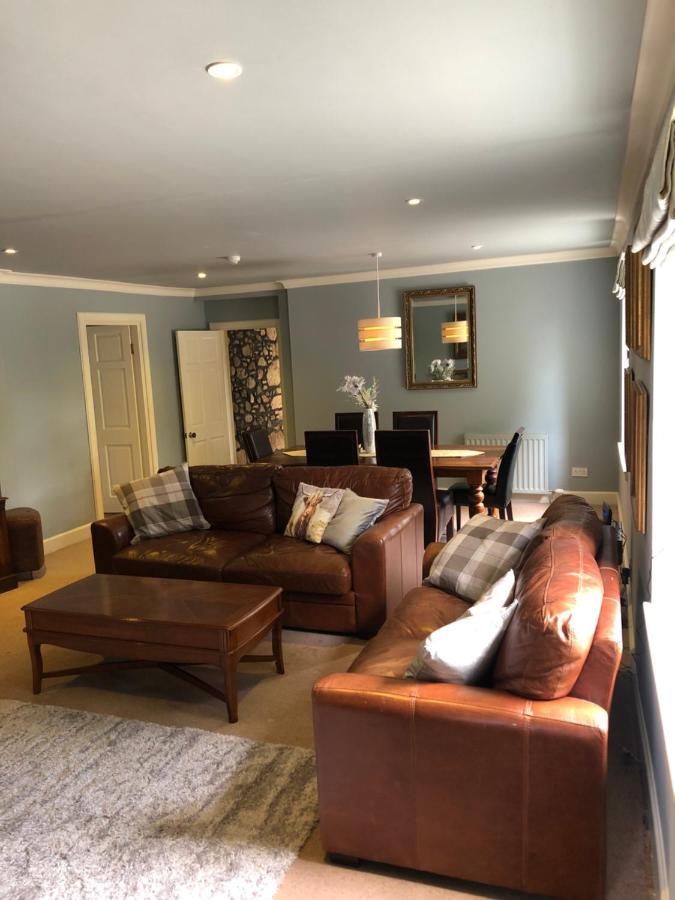 The Farmhouse, 6 Bed Property, Forres Eksteriør bilde