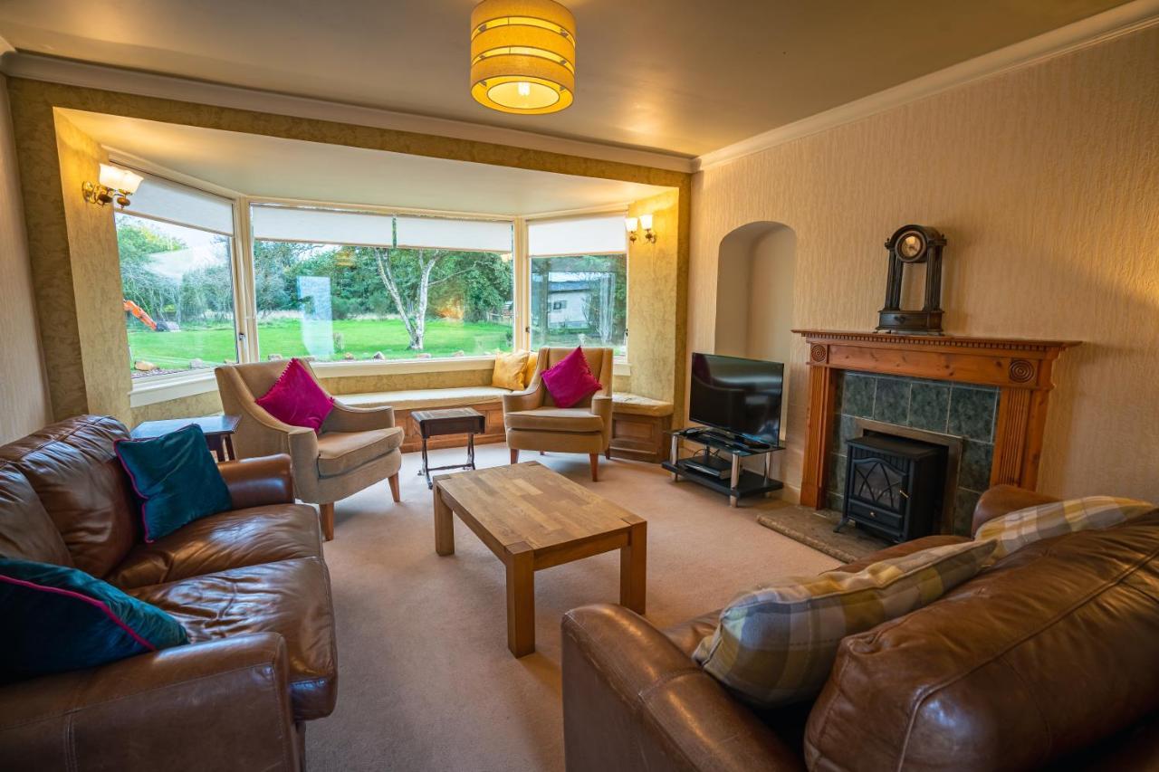 The Farmhouse, 6 Bed Property, Forres Eksteriør bilde